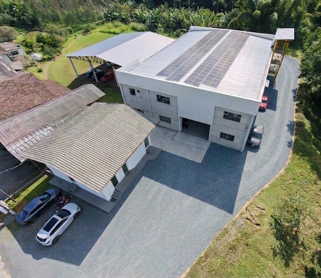 Vista aérea da fábrica da 2F do Brasil em Gaspar, Santa Catarina